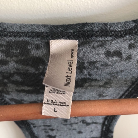 Workout Tank - Picture 3 of 5